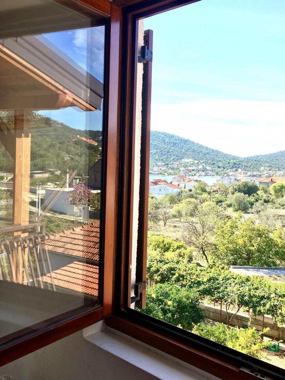 Apartment Ivo Vinišće Kültér fotó